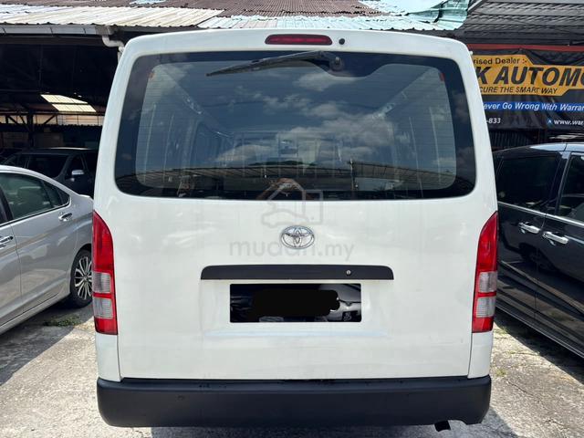 2015 Toyota HIACE 2.5 Panel Van FACELIFT (M) 1Owne - 5