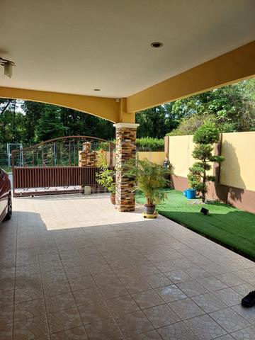2/Stry/Semi D house,Tmn.Pulai Heights, Ipoh. 1