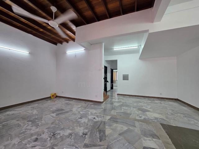 Sri Petaling, Fully Gated Guarded, 2 Storey Terrace, More Car Parks 1