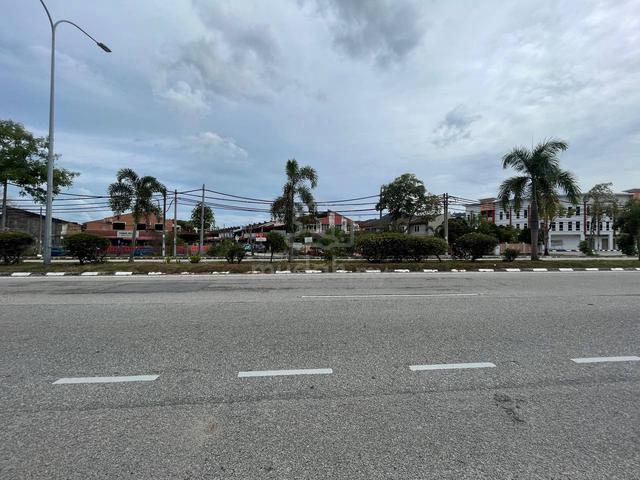 [Hot Area][For Sale] Manjung 9 Ekar Tanah Main Road Arah Manjung 3