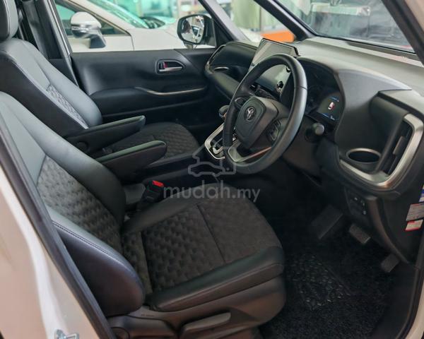2022 Toyota VOXY 2.0 S-Z (A) 2TV - 5