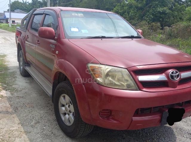 Toyota HILUX - 2