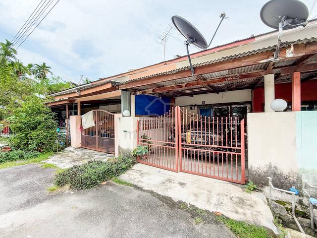 FACING OPEN!! 2 Storey Terrace Taman Jasmin Kajang Selangor 1