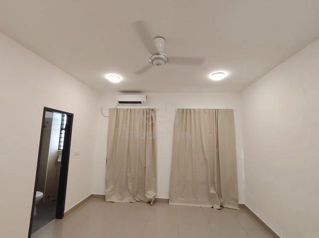 Bandar Dato Onn/Townhouse/First Floor/Low Deposit 1