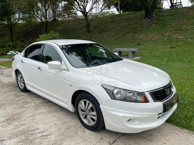 2010 HONDA ACCORD 2.0 I-VTEC (A) Masih Boleh Loan! - 3