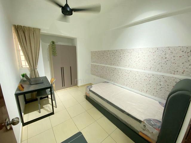[ New Single Room @ Menjalara ] Opposite Desa Park City Inclu Utility 1