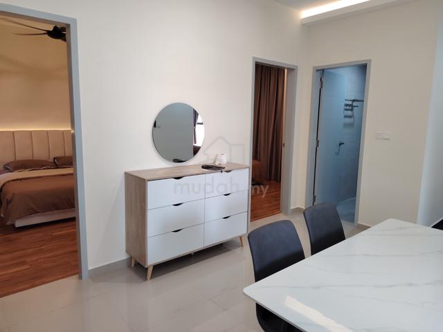 Admiral Residences 1