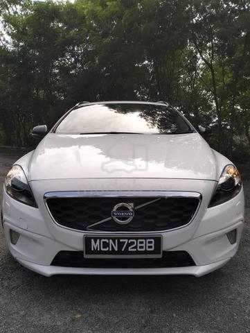 2014 Volvo V40 Cross Country 2.0 T5 Turbo Sporty - 2