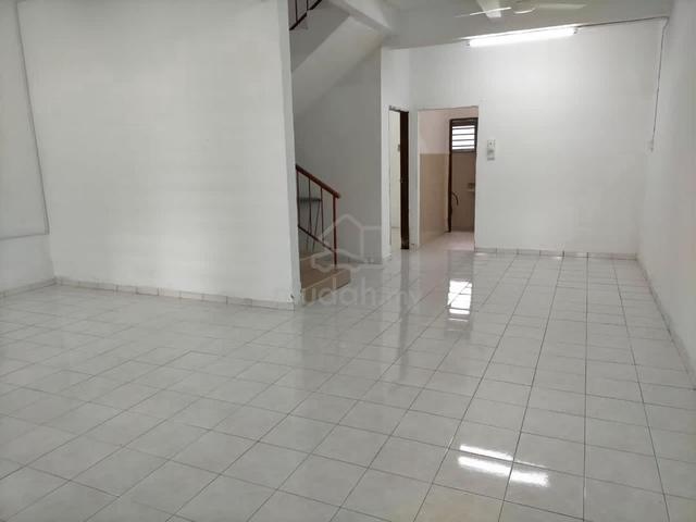 Taman Ujong Pasir, Sikamat, Negeri Sembilan 2