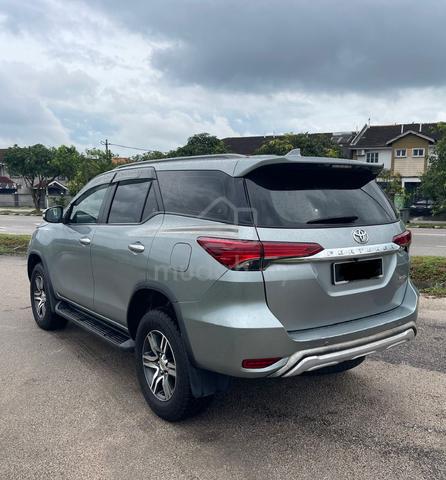 2017 Toyota FORTUNER 2.4 VRZ (A) - 3