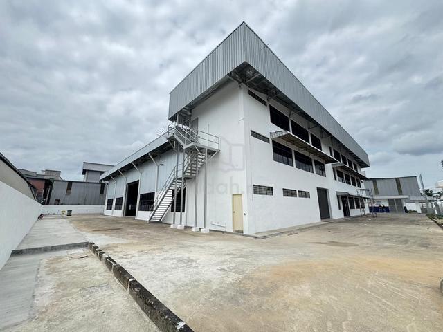 Factory Detached 3 Storey @Tampoi 1