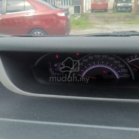 PERODUA ALZA 1.5 SE YEAR 2015 Tip Top - 3