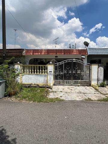 Ulu Tiram, Taman Zamrud Terrace House 1