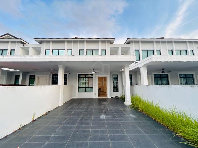 [Fully Furnished] Double Storey Eco Tropic Kota Masai Pasir Gudang 1