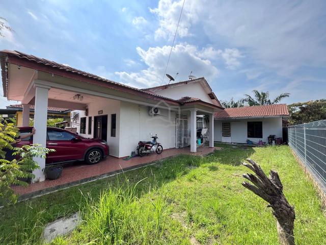PROMO RAYA |⭐ Rumah Semi D Setingkat Taman Rambai Emas Bukit Rambai 1
