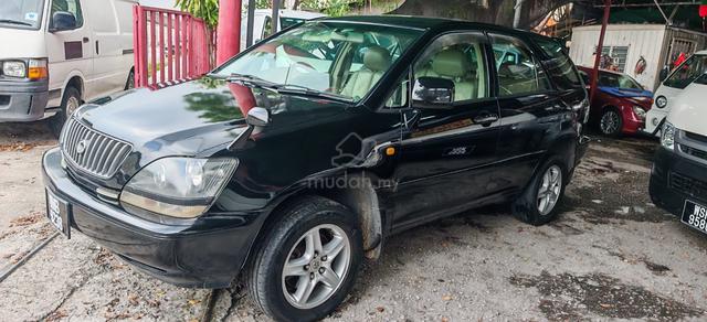Toyota Harrier 3.0 (A) Leather seat Acc Free - 1