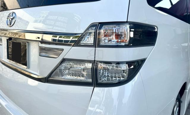 2013 Toyota VELLFIRE 2.4 GOLDEN EYES (A) - 2