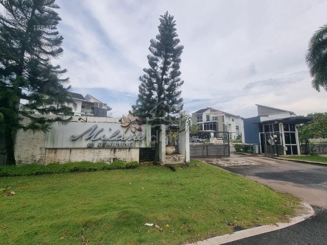 3 Storey freehold Bungalow @ Milano Kemuning (Near Kota Kemuning) 1