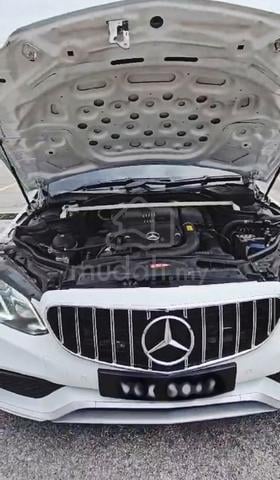 Mercedes-Benz E250 CGI Turbo Facelift - 2
