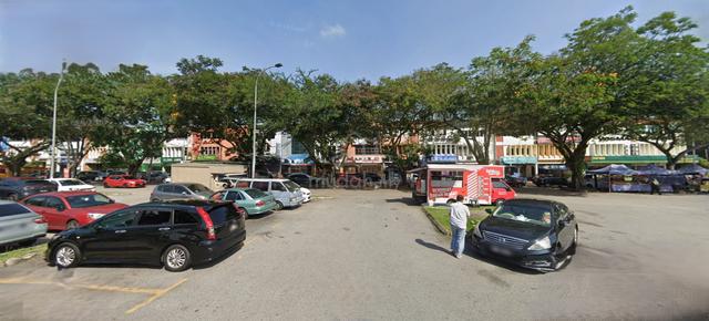 taman melawati jalan bandar 4 . 22x80 3sty shop . 5