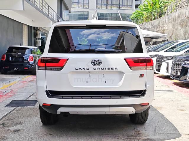2024 Toyota LANDCRUISER 300 3.5 GR SPORT (A) - 5