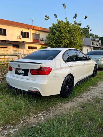 2012 Bmw 320i SPORTS (CKD) 2.0 (A) - 4