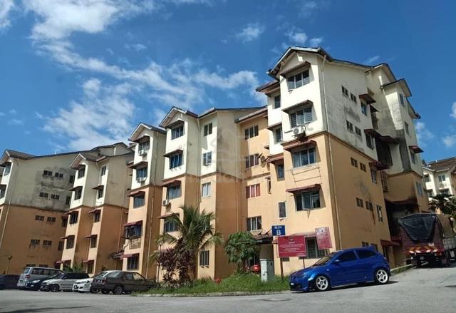 Apartmen Cempaka Bukit Beruntung 1