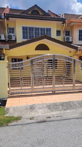 Bukit tinggi Klang (Double story Terrace House) 1