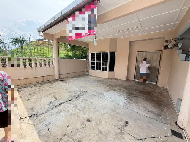 [20x75] 2 Sty END LOT ,Taman Sri Hijau, New Green park, Rawang Town 1