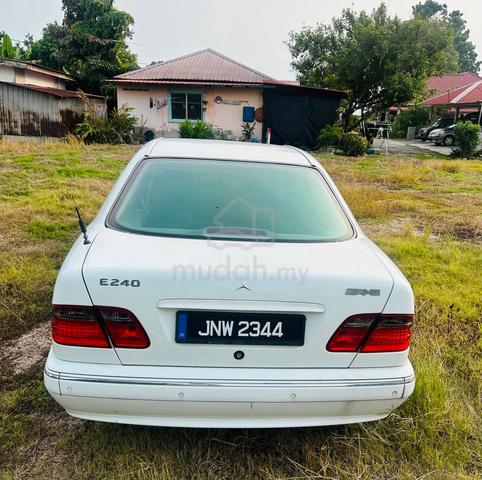 1995 Mercedes Benz 230 2.0 W114 (A) - 5
