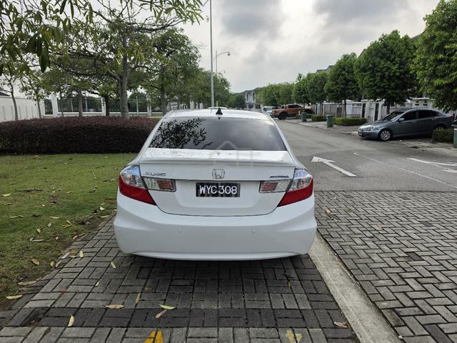 2013 Honda CIVIC 1.5 (HYBRID) (A) - 4