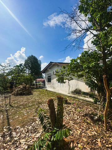 Single Storey Low Cost @ Corner Lot Walking Distance To KSL 1