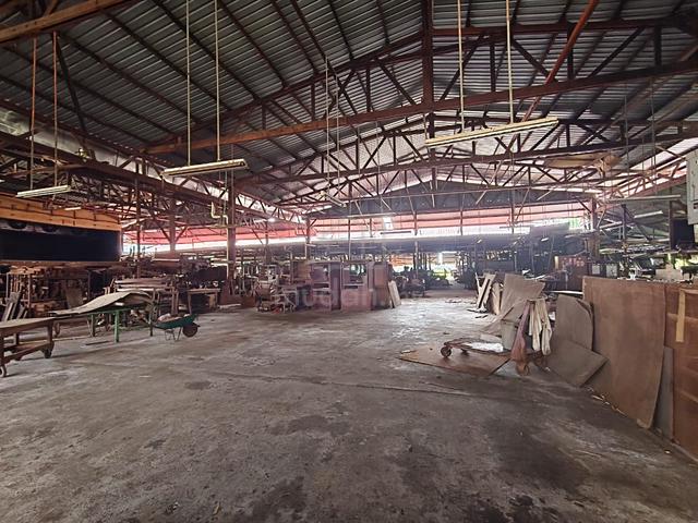Detached factory at Bukit Rambai for sale 1