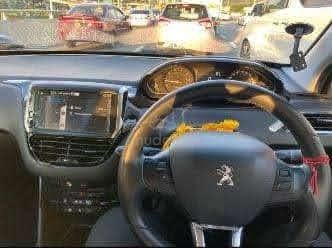 2015 Peugeot 208 1.6 VTi ALLURE (A) - 5