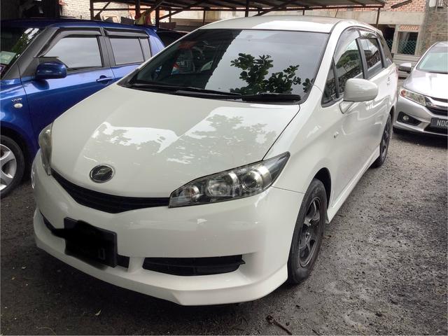 2011 Toyota WISH 1.8 S (A) ONE OWNER LOW MILEAGE - 2