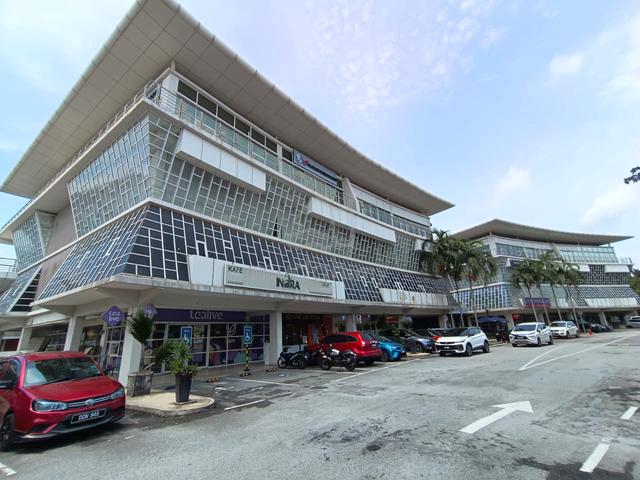 Ayer@8 Putrajaya Shop Lot For Sale [Corner & Huge size] 1
