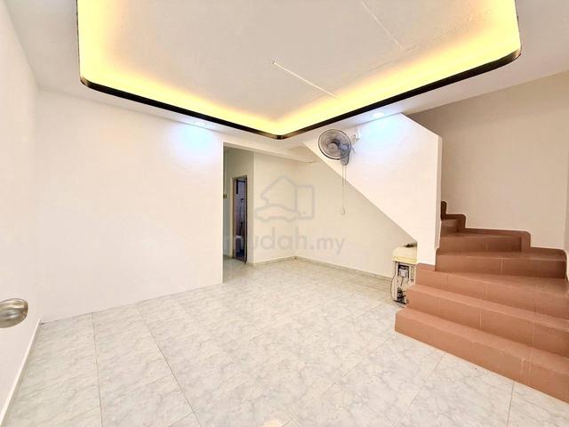 Taman Sri Pelangi Segamat Siap Renovate Cantik Dua Tingkat Freehold 1