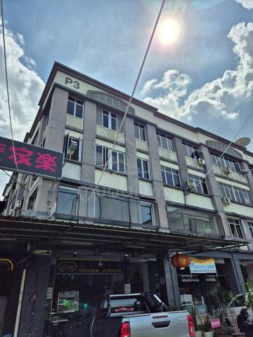 First floor Chonglin Park 1