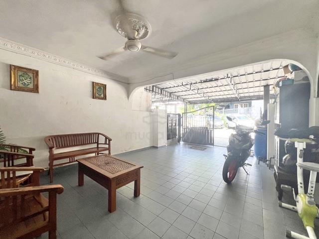 Double Storey Terrace PJS 4 Taman Lindungan Jaya Petaling Jaya 1