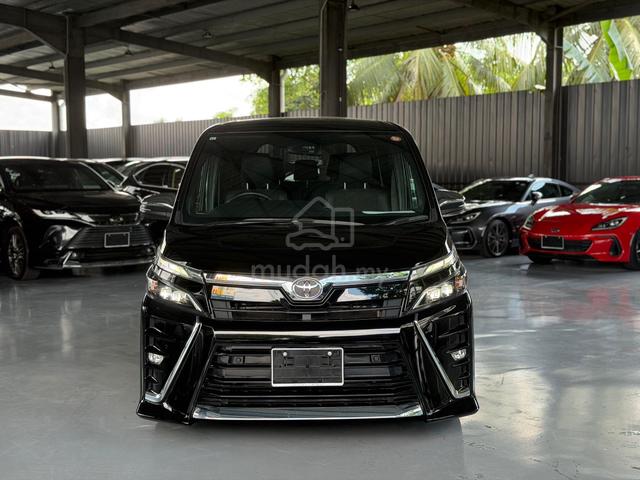 91k KM NEGO 2021 Toyota VOXY ZS KIRAMEKI III - 2