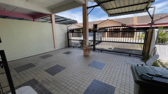 Room for rent Matang 1