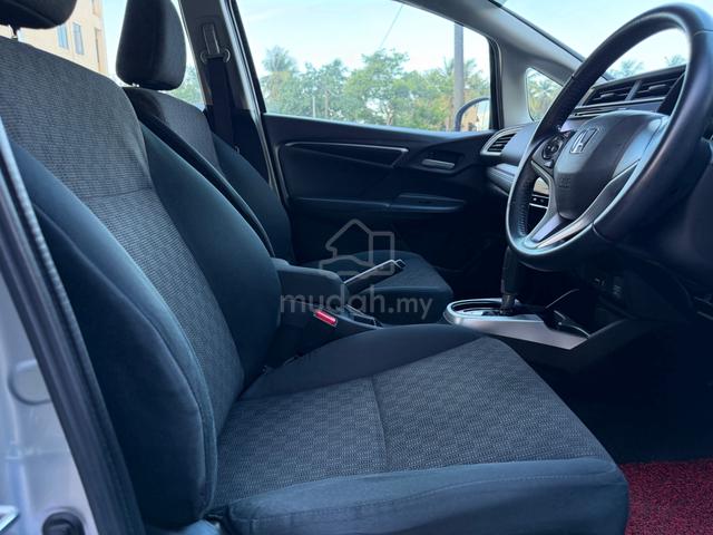 2014 Honda JAZZ 1.5 V (A) - 5