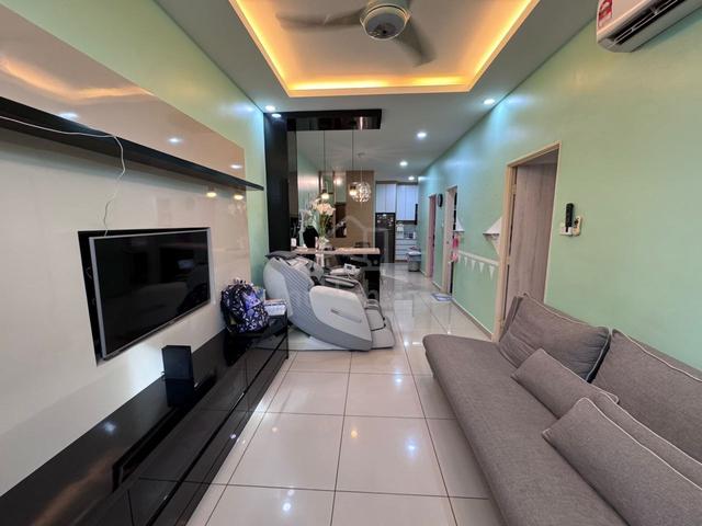 D'Summit Residences 1
