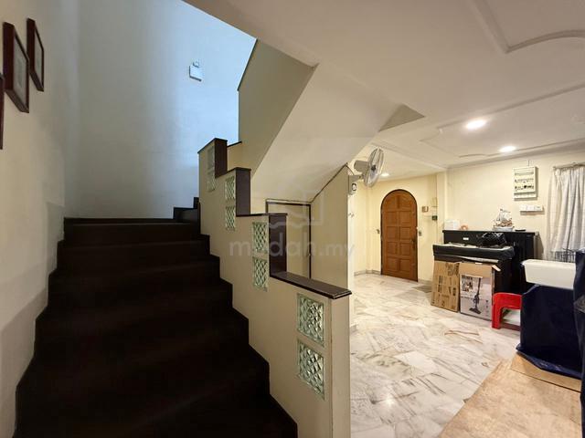 For Sale: Spacious 5 Bedroom 2-Sty Terrace Hse in Taman Pandan Perdana 1
