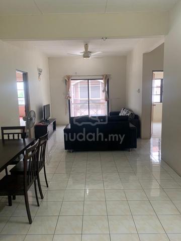 The Rayaria Condominium 1