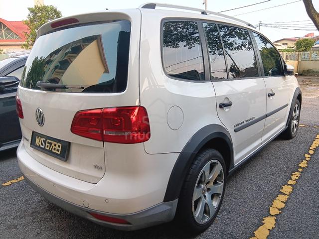 2012 Volkswagen CROSS TOURAN 1.4 TSI (A) - 4