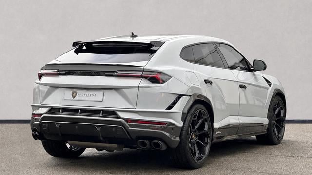 (AKRAPOVIC) 2024 Lamborghini URUS 4.0 PERFORMANTE - 4