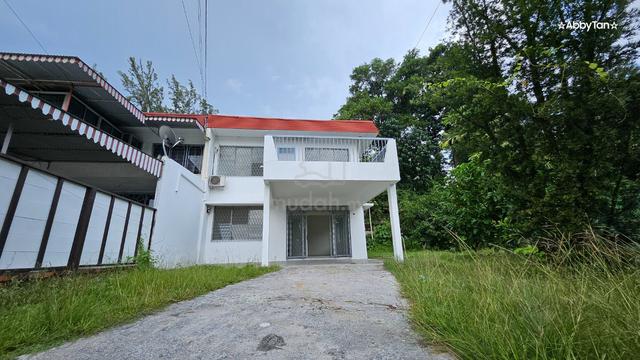 Taman Orkid Semi-D for Sale | Big Land Near QE1 1
