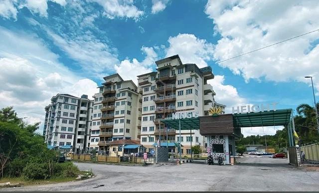 King's Height Apartment 1