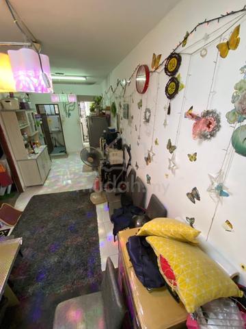 Taman Kepong Indah Flat 1